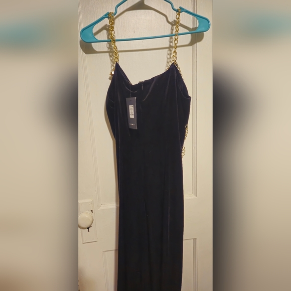 Jeweled Velvet Dress - Picture 4 of 4